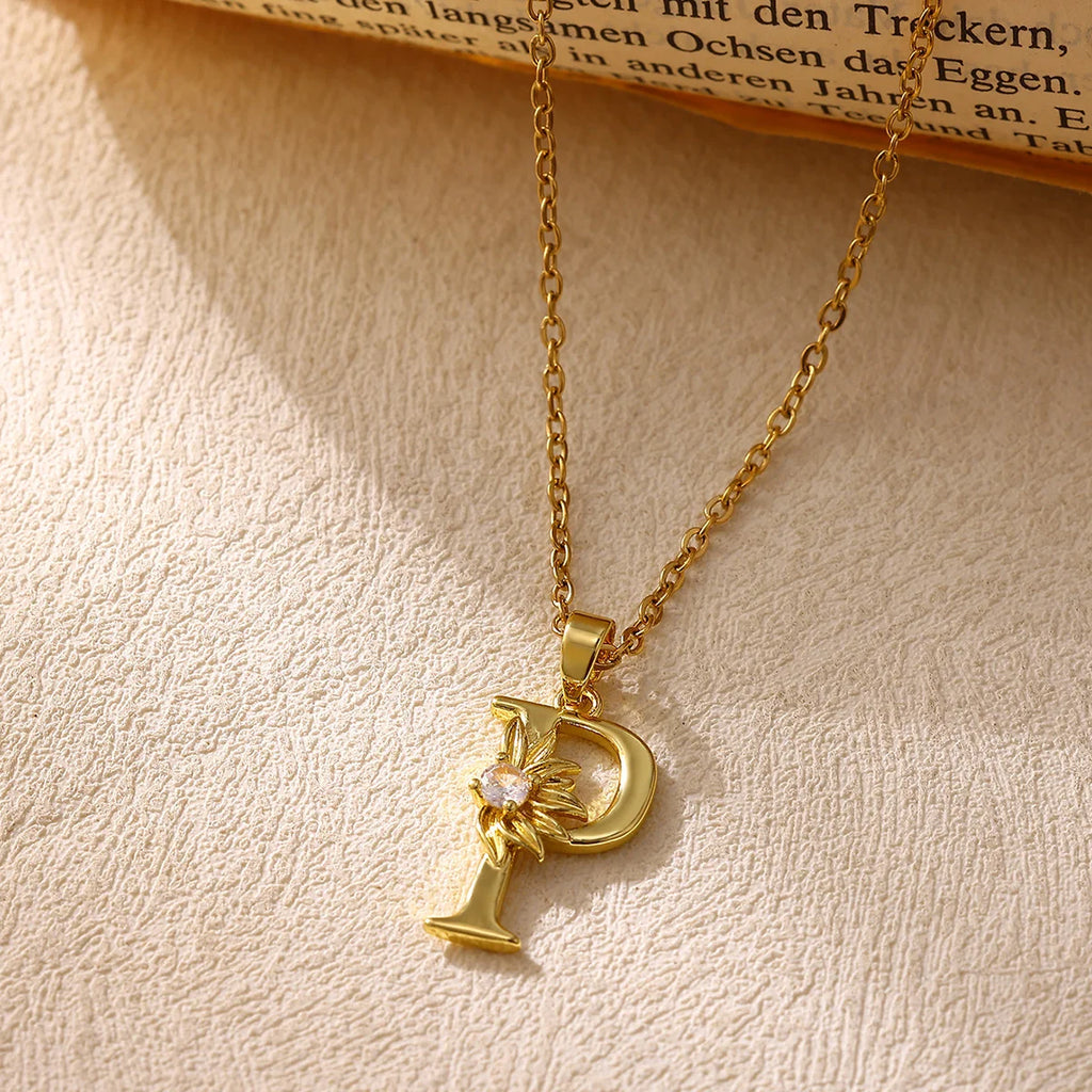 Daisy Initial Pendant Necklace