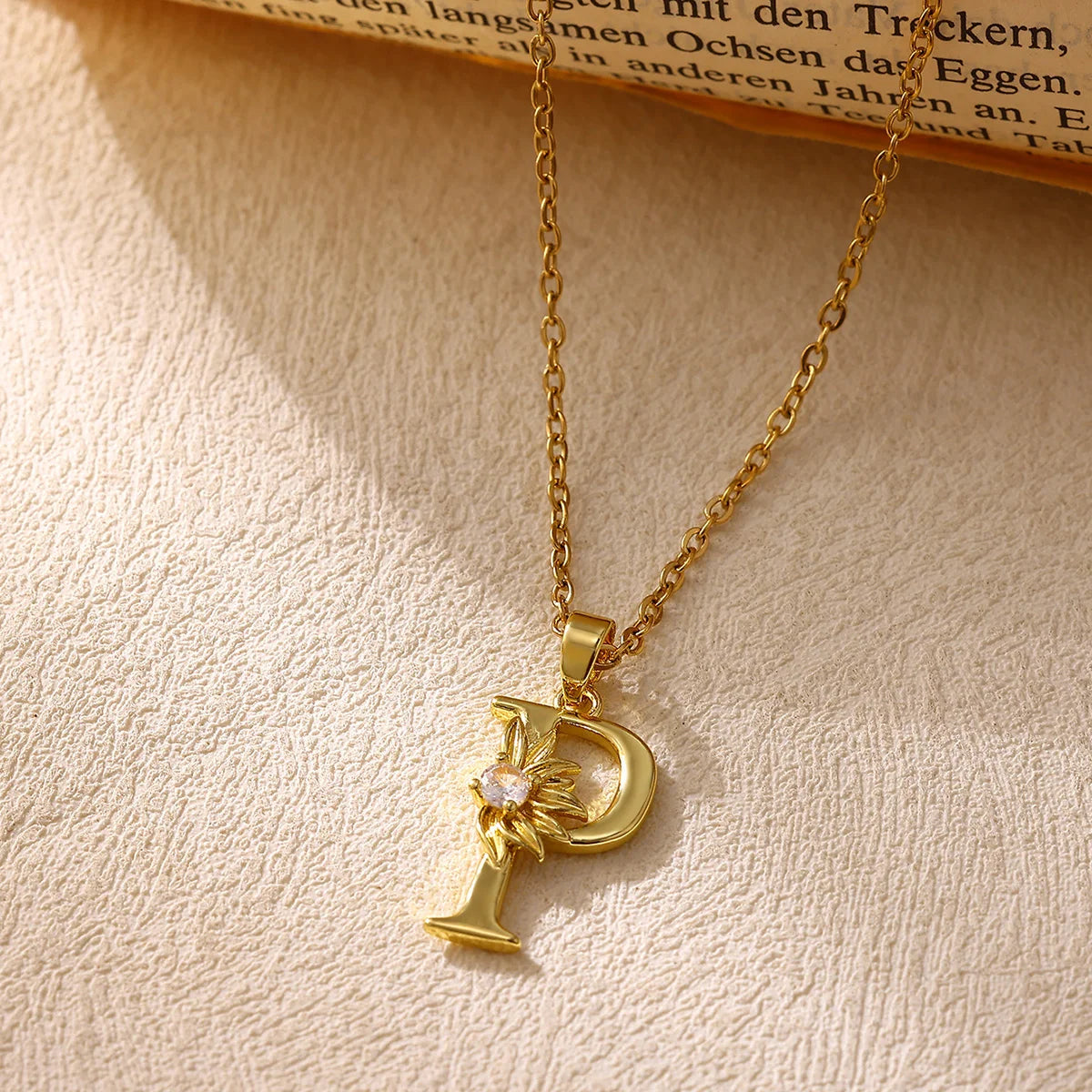 Daisy Initial Pendant Necklace