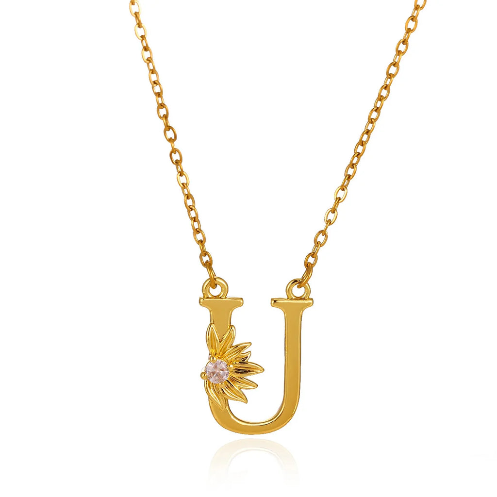 Daisy Initial Pendant Necklace
